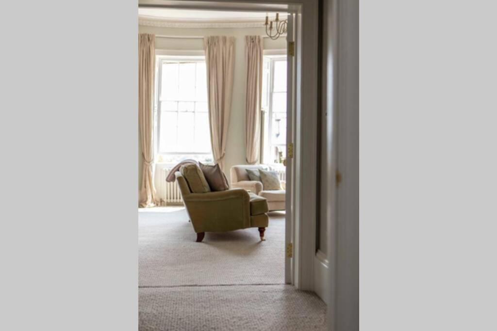 Appartamento Stylish Georgian Retreat Bath Esterno foto